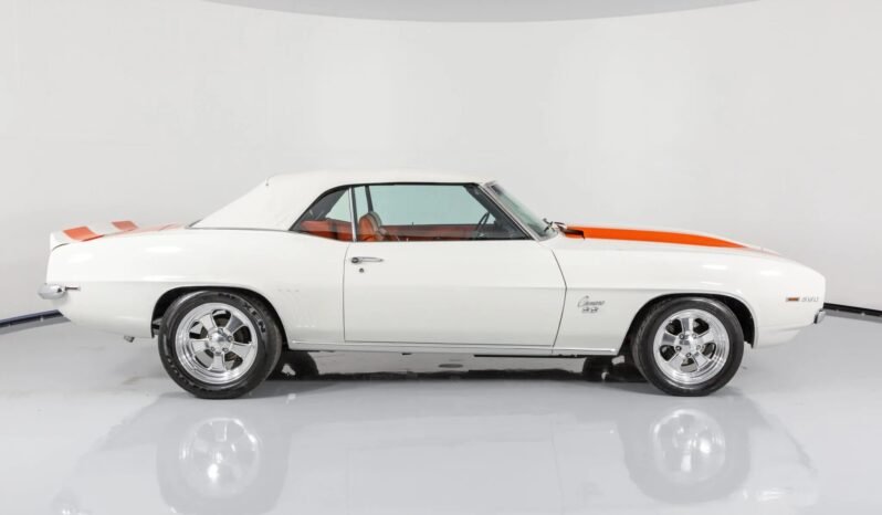 
								1969 Chevrolet Camaro Z11 Pace Car 350 V8 full									