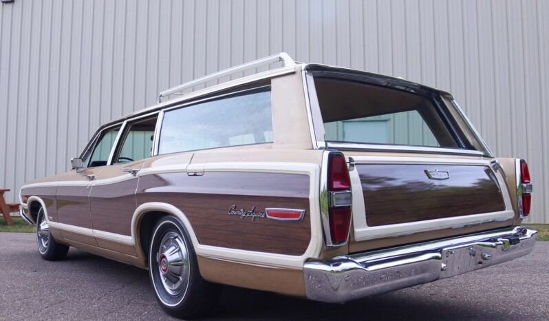 
								1968 Ford LTD Country Squire Wagon V8 full									