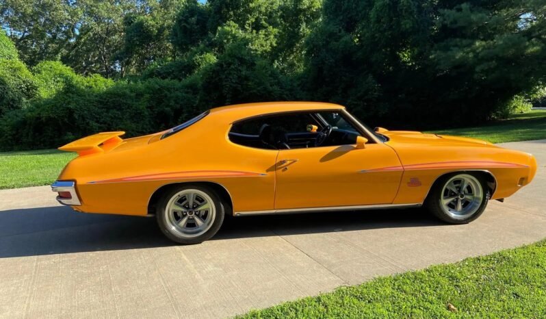
								1970 Pontiac GTO Judge 4-Speed full									