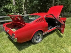 1965 Ford Mustang Fastback V8 4-Speed
