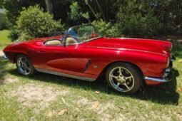 1961 Chevrolet Corvette LS2 V8