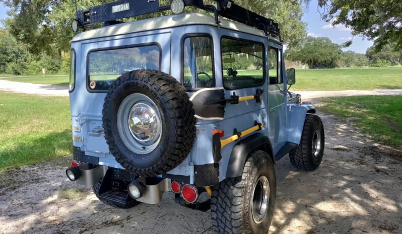 
								1972 Toyota Land Cruiser FJ40 full									
