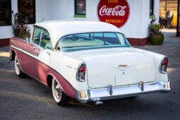 
										1956 Chevrolet Bel Air Sedan V8 full									