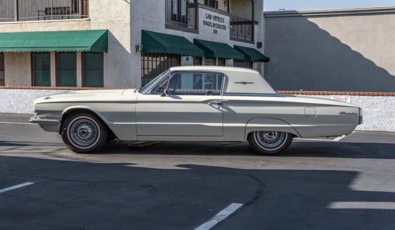 
								1966 Ford Thunderbird 390 V8 full									