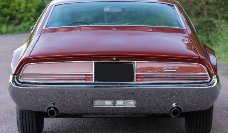 
								1966 Oldsmobile Toronado V8 full									