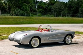 1957 Chevrolet Corvette 4-Speed