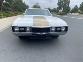 1968 Oldsmobile Cutlass Supreme V8