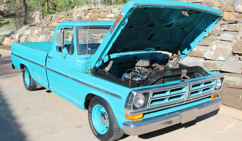 
								1972 Ford F-100 Pickup Truck full									