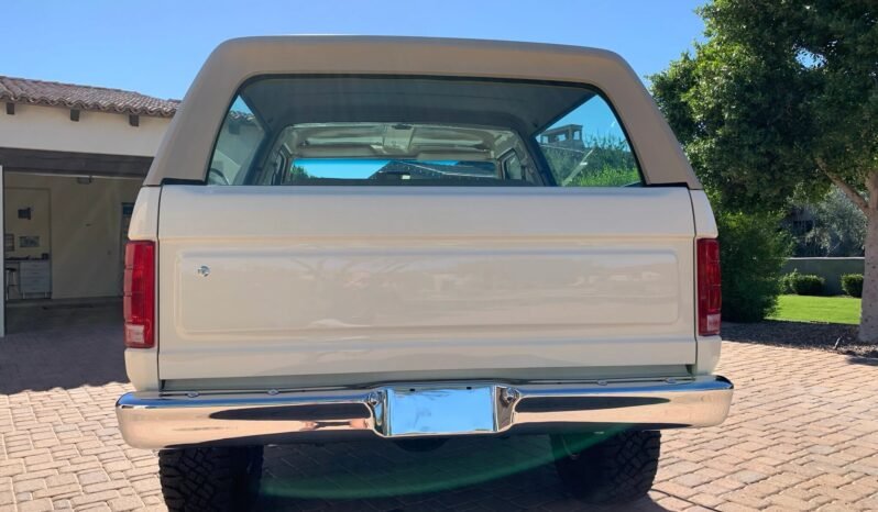 
								1980 Ford Bronco V8 4X4 full									