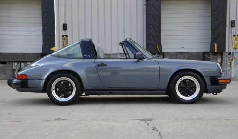 
								1988 Porsche 911 Carrera Targa 5-Speed full									