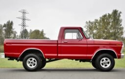 
										1974 Ford F-100 Short-Bed V8 full									