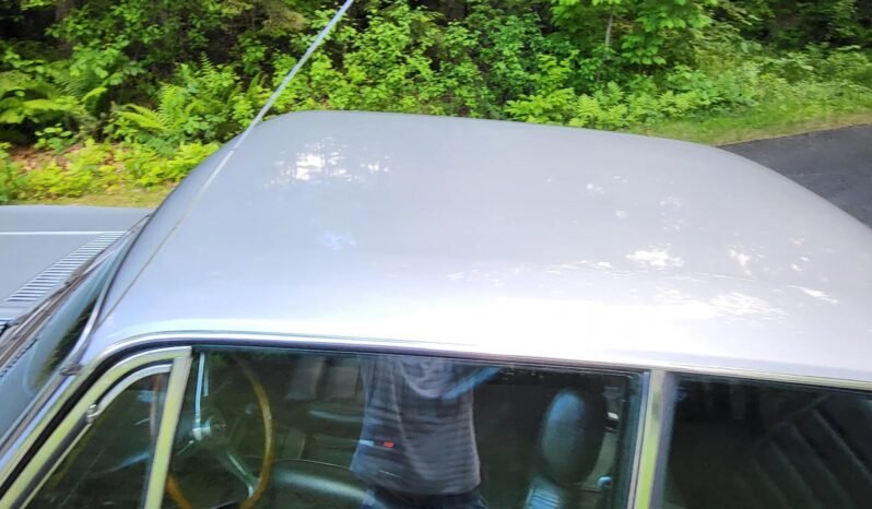 
								1974 BMW 2002tii full									