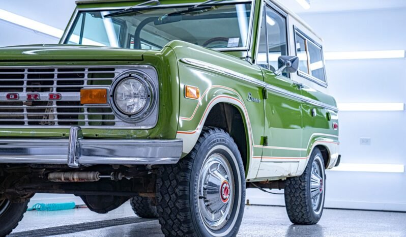 
								1973 Ford Bronco 302 V8 full									