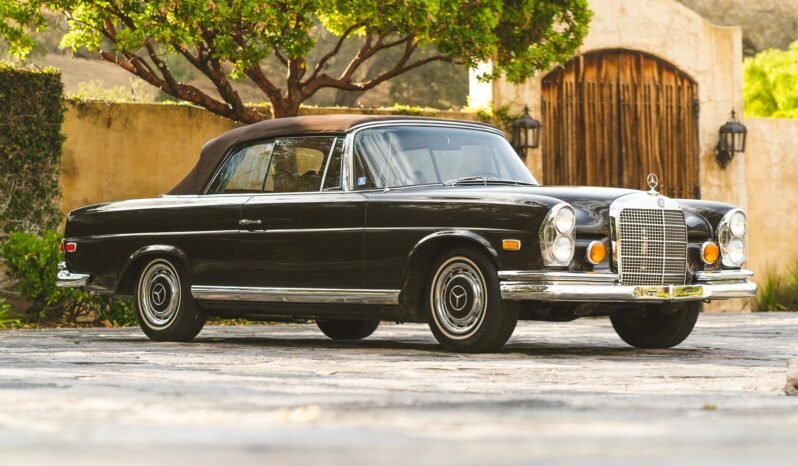 
								1969 Mercedes-Benz 280SE 4-Speed full									