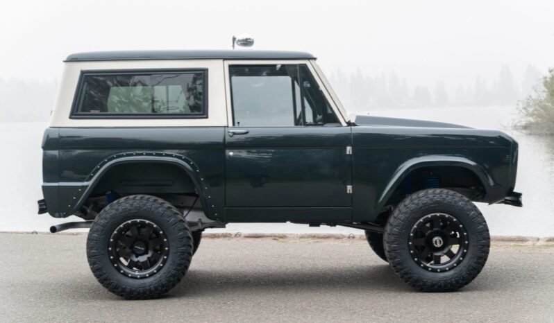 
								1971 Ford Bronco full									