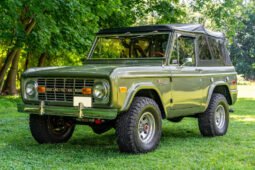 1972 Ford Bronco Green V8