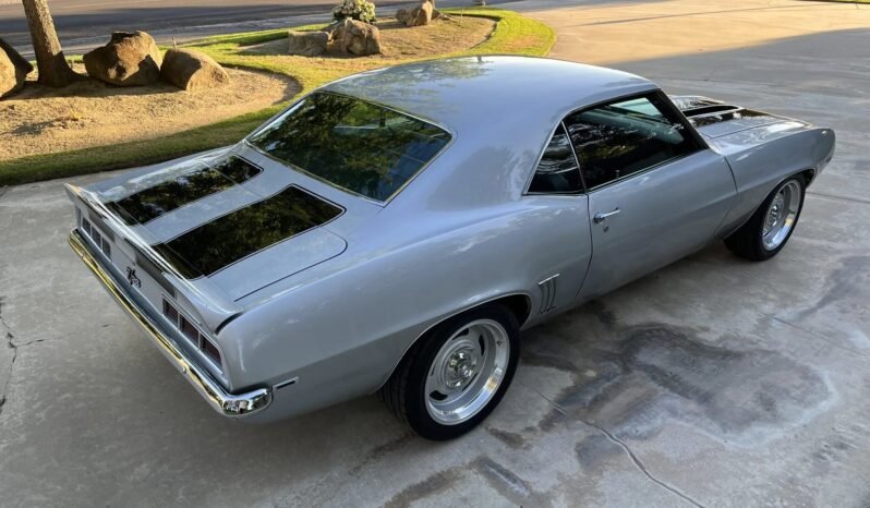 
								1969 Chevrolet Camaro Coupe 3-Speed full									