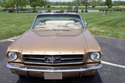 
										1964 Ford Mustang Soft Top full									