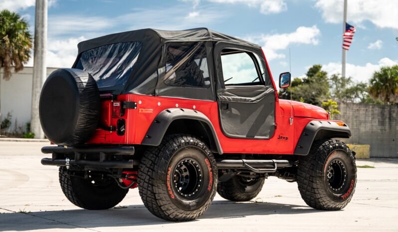 
								1979 Jeep CJ-7 full									