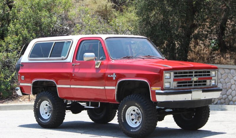 
								1986 Chevrolet K5 Blazer Silverado 4X4 full									