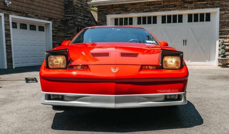 
								1988 Pontiac Firebird Trans AM full									