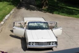1965 Lincoln Continental V8 Convertible