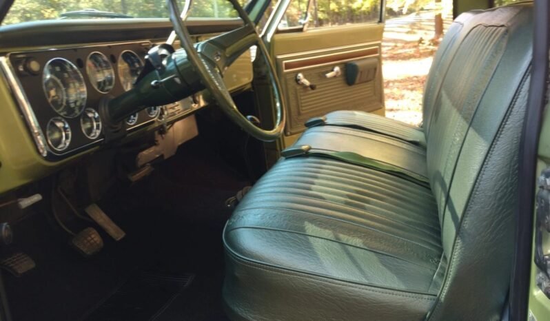 
								1971 Chevrolet K20 Custom Deluxe 4X4 full									