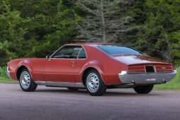 
										1966 Oldsmobile Toronado V8 full									