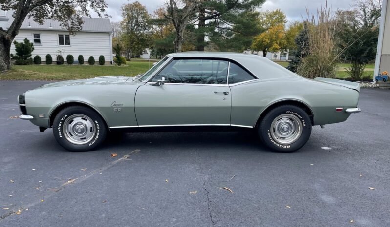 
								1968 Chevrolet Camaro SS Numbers-Matching V8 full									