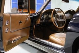 
										1963 Chevrolet Corvette Split-Window full									