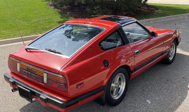 
								1982 Datsun 280ZX Turbo full									