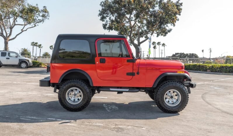 
								1981 Jeep CJ-7 full									