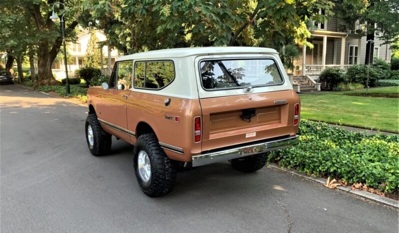 
								1972 International Harvester Scout II Traveltop V8 full									
