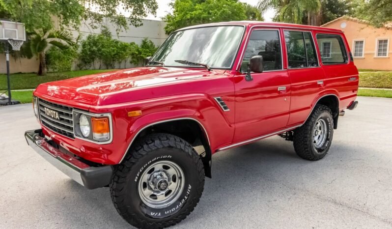 
								1983 Toyota Land Cruiser FJ60 4X4 full									