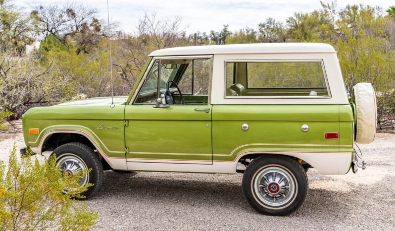 
								1974 Ford Bronco Ranger 4X4 full									