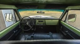 1972 Chevrolet K10 Suburban 4X4