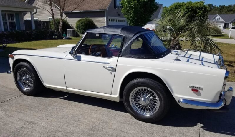 
								1968 Triumph TR250 Convertible full									
