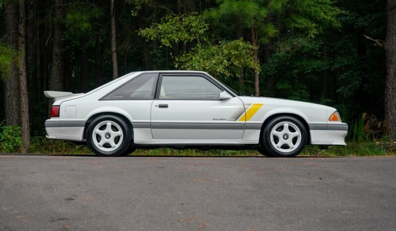 
								1989 Ford Mustang Saleen SSC full									