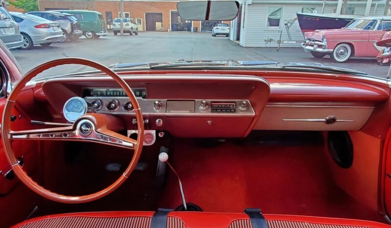 
								1962 Chevrolet Impala Sport Coupe V8 full									