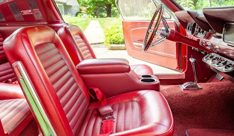 
								1966 Ford Mustang Fastback full									