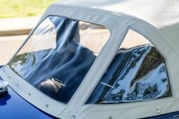 
										1971 Triumph TR6 Convertible full									