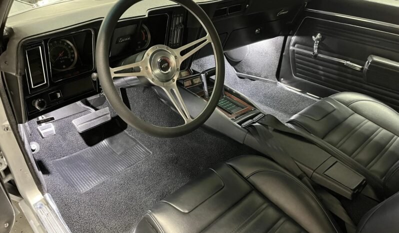 
								1969 Chevrolet Camaro Coupe 3-Speed full									