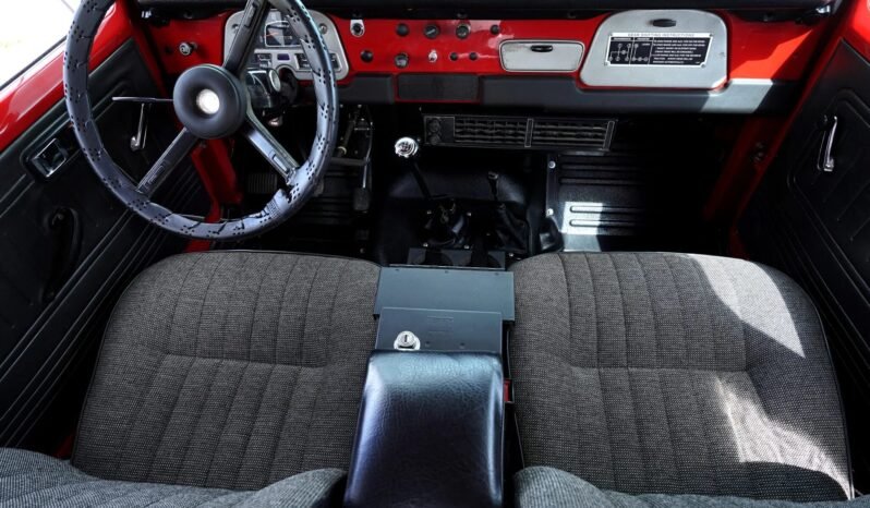 
								1975 Toyota Land Cruiser FJ40 full									