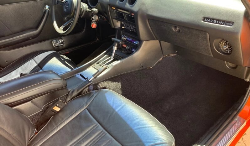 
								1976 Datsun 280Z full									