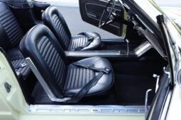 
										1966 Ford Mustang Convertible 3-Speed full									