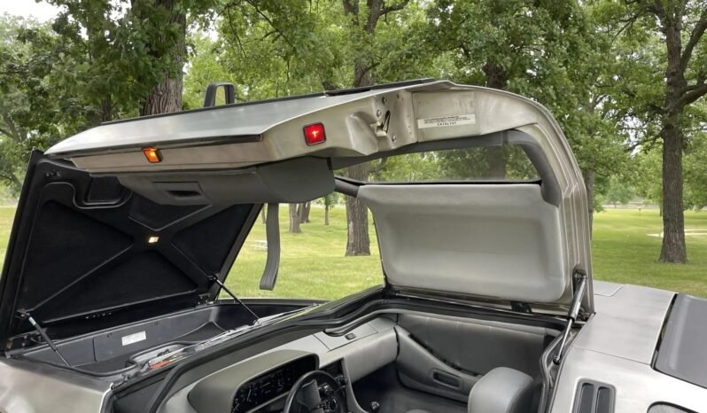 
								1982 DeLorean DMC-12 Brushed Stainless-Steel full									