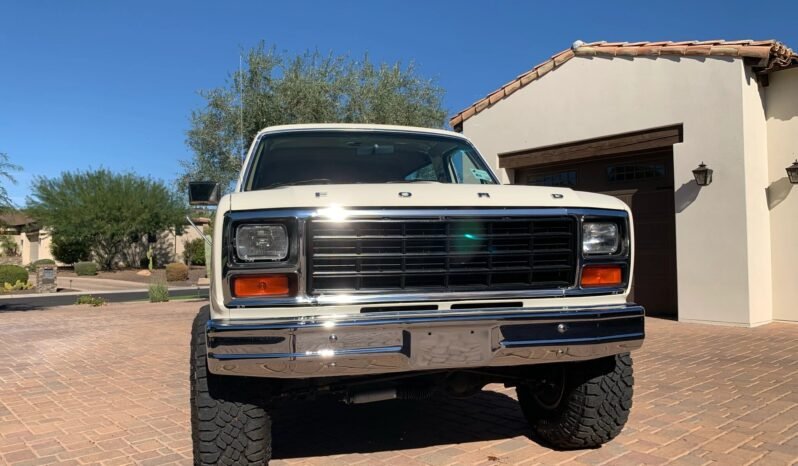 
								1980 Ford Bronco V8 4X4 full									