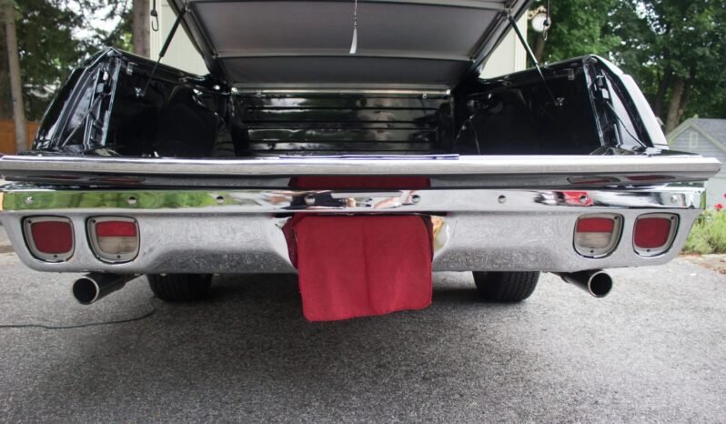 
								1973 Chevrolet El Camino V8 full									
