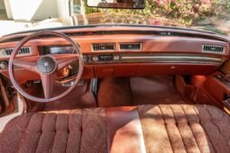 
										1974 Cadillac DeVille Sedan V8 full									