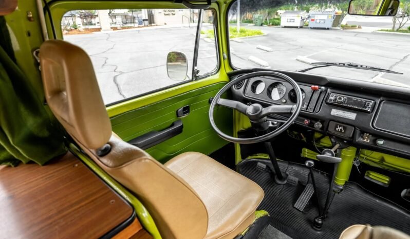 
								1978 Volkswagen Bus Westfalia Pop-Top Camper full									